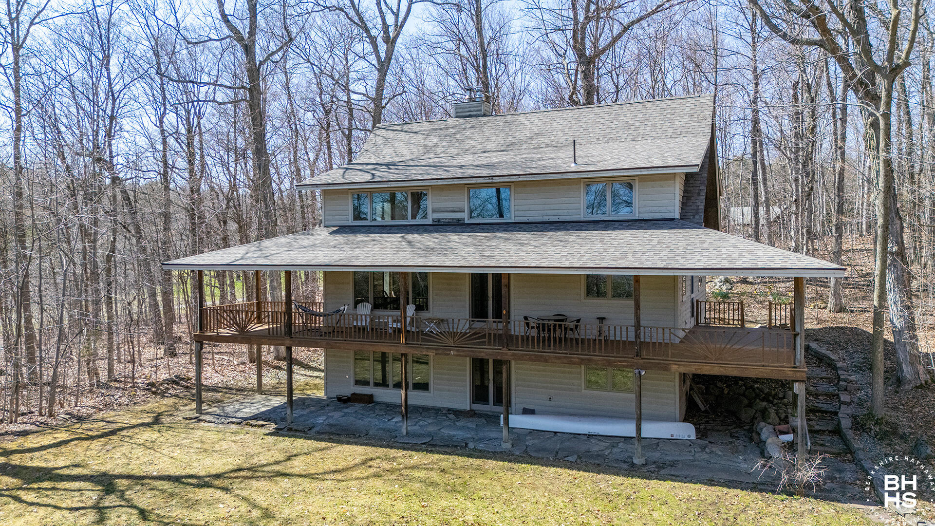 11 Clubhouse Way Essex NY 12936