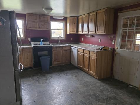 22 River Street Chateaugay NY 12920