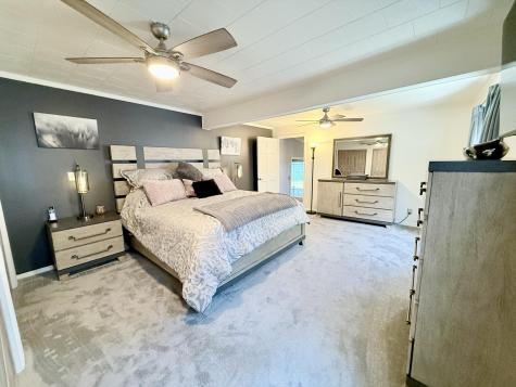 142 Algonquin Park Road Plattsburgh NY 12901