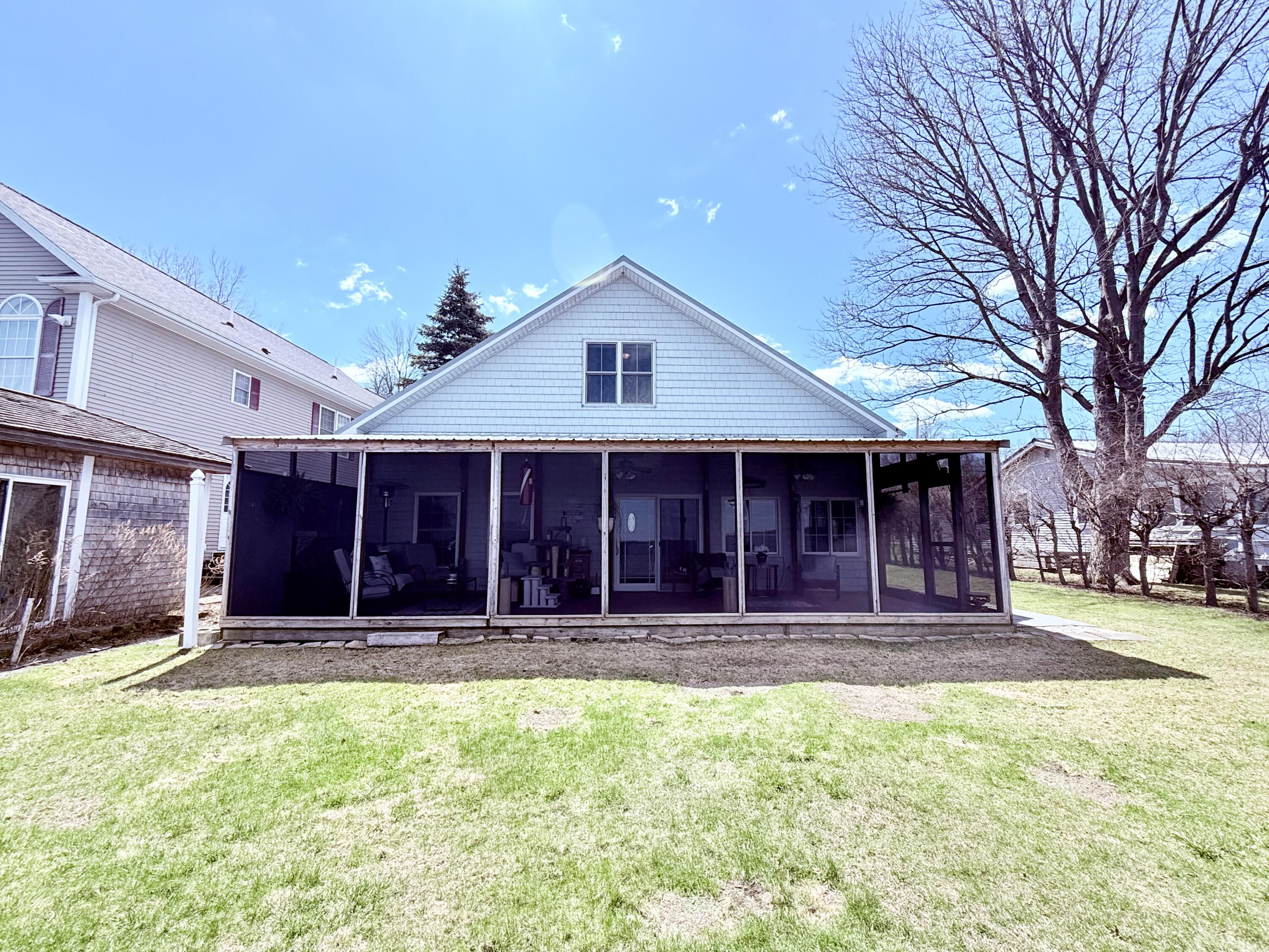 142 Algonquin Park Road Plattsburgh NY 12901