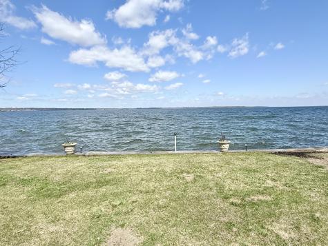 142 Algonquin Park Road Plattsburgh NY 12901