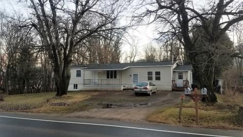 69 Sand Road Morrisonville NY 12962