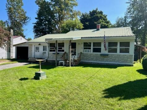 10 Moore Drive Peru NY 12972