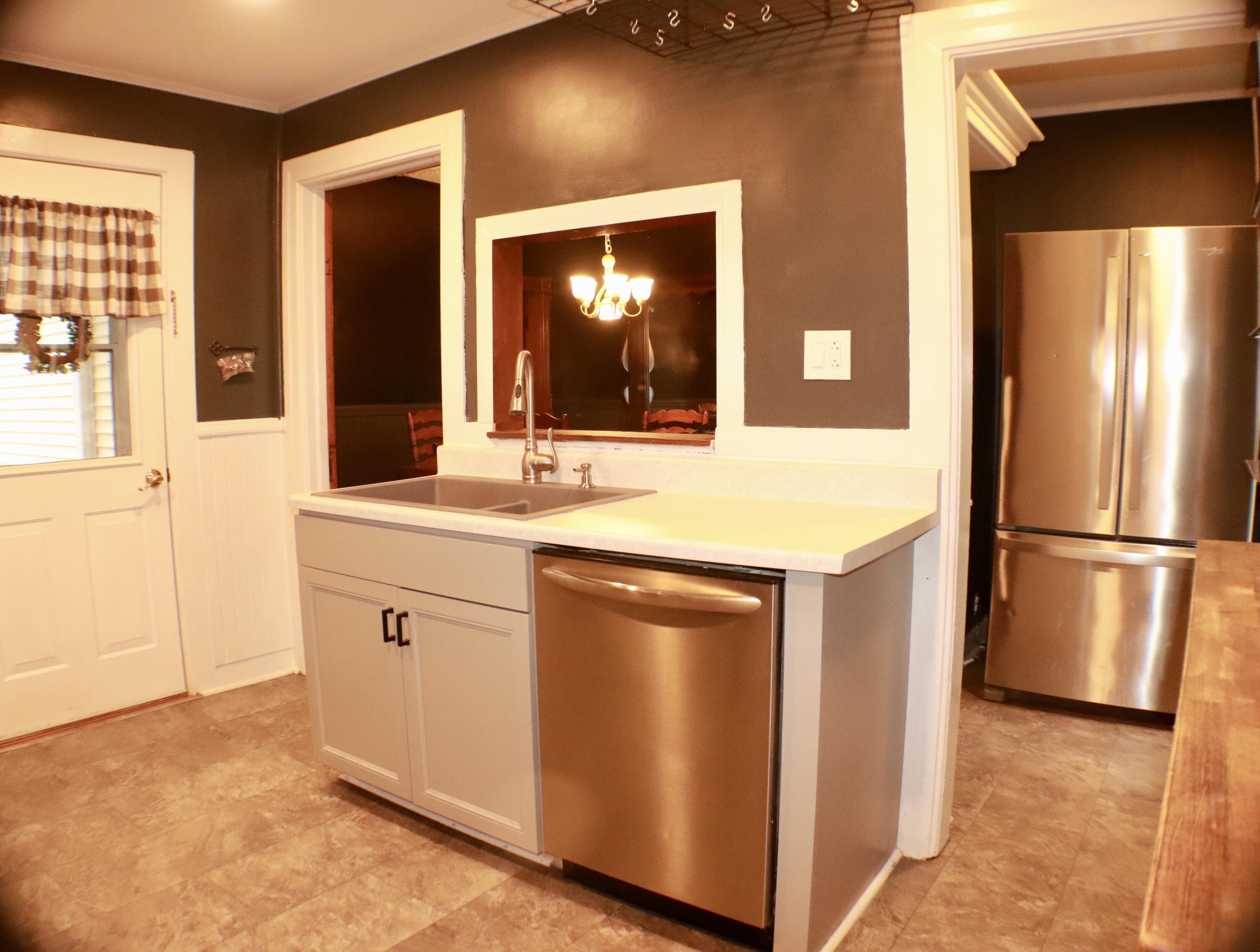 8250 River Street Elizabethtown NY 12932