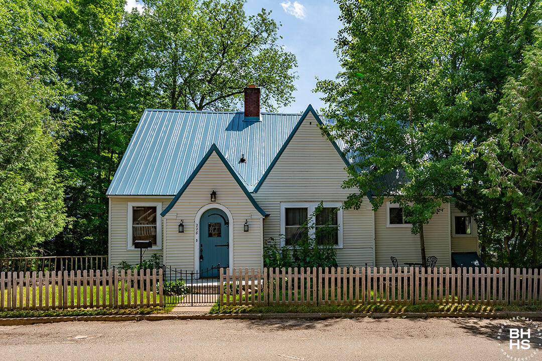 228 Neil Street Saranac Lake NY 12983