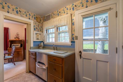 102 Petrova Avenue Saranac Lake NY 12983
