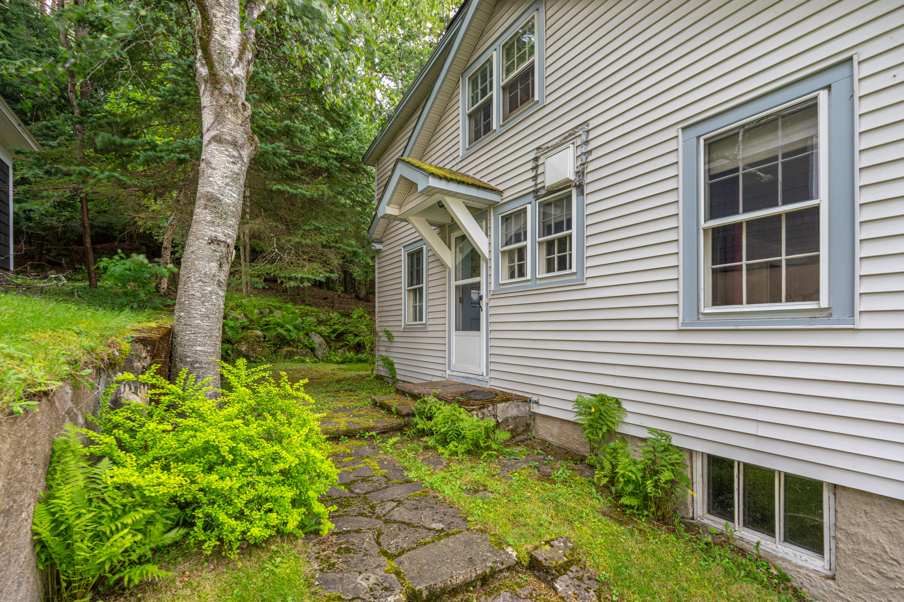 102 Petrova Avenue Saranac Lake NY 12983