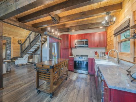 3307 New York 73 Keene NY 12942