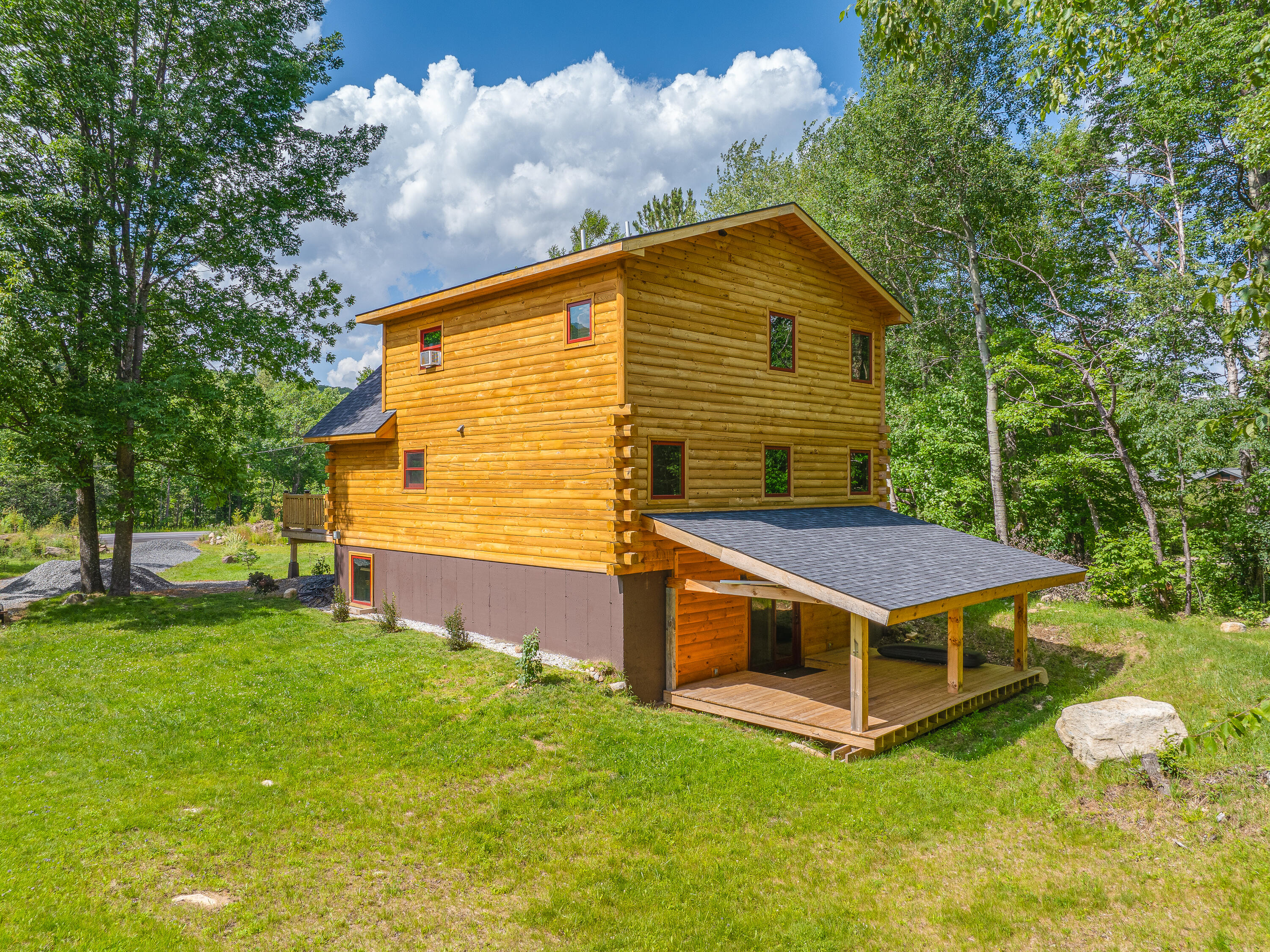 3307 New York 73 Keene NY 12942