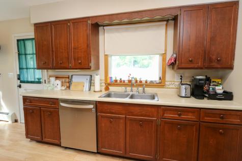 3 Button Brook Parkway Peru NY 12972