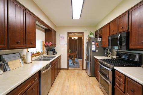 3 Button Brook Parkway Peru NY 12972