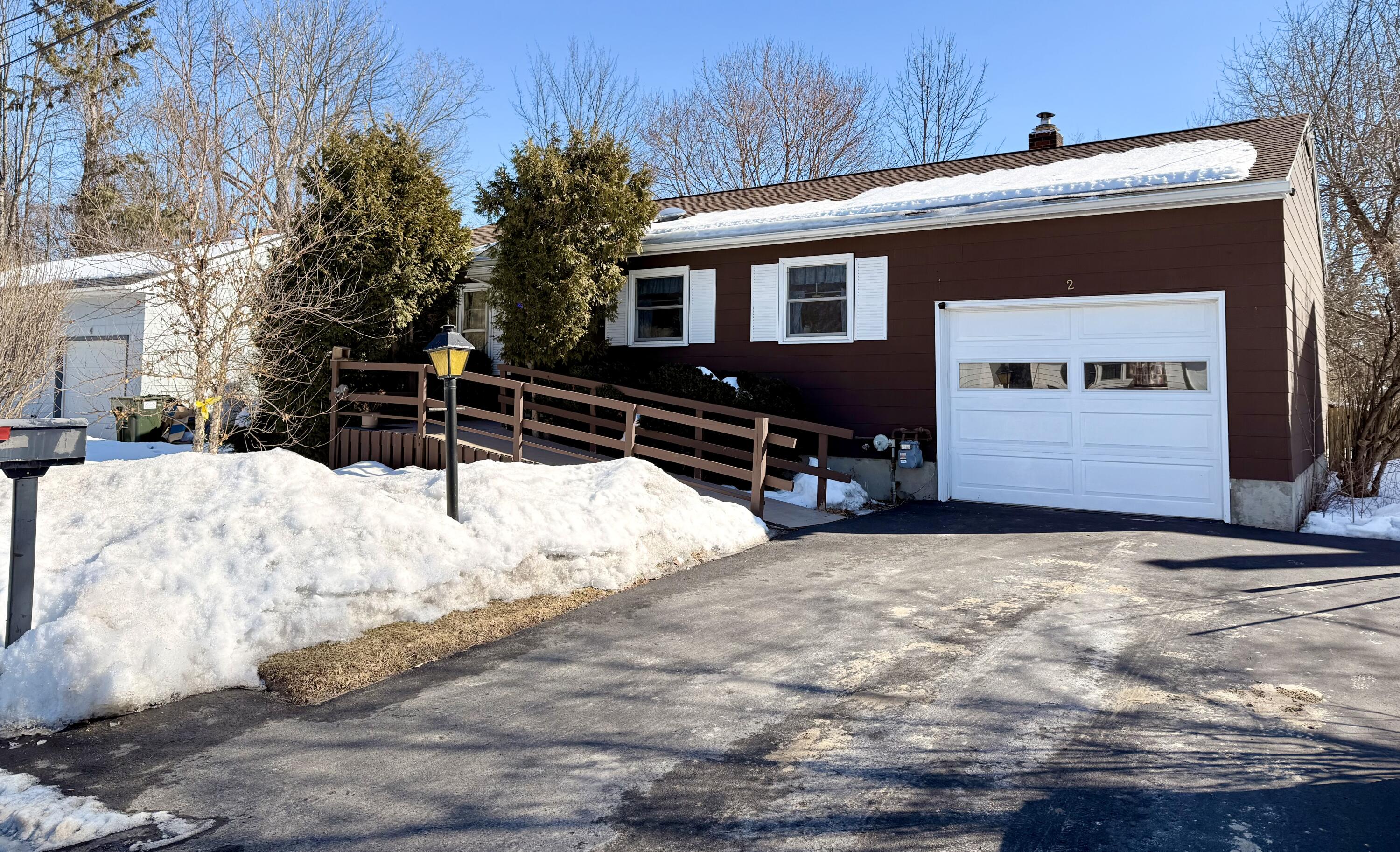 2 Stratford Road Plattsburgh NY 12901