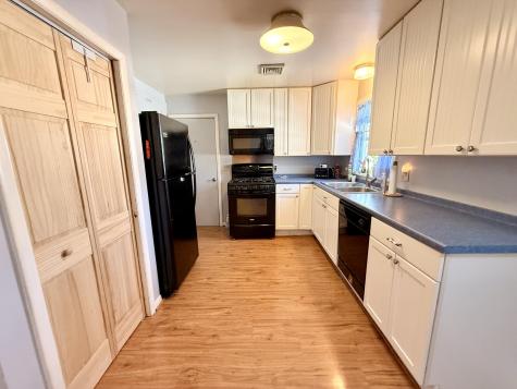 2 Stratford Road Plattsburgh NY 12901