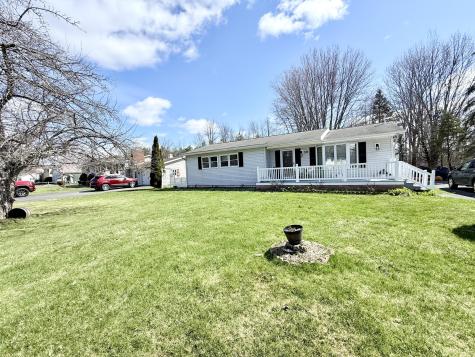 10 Melody Lane Plattsburgh NY 12901