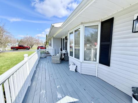 10 Melody Lane Plattsburgh NY 12901