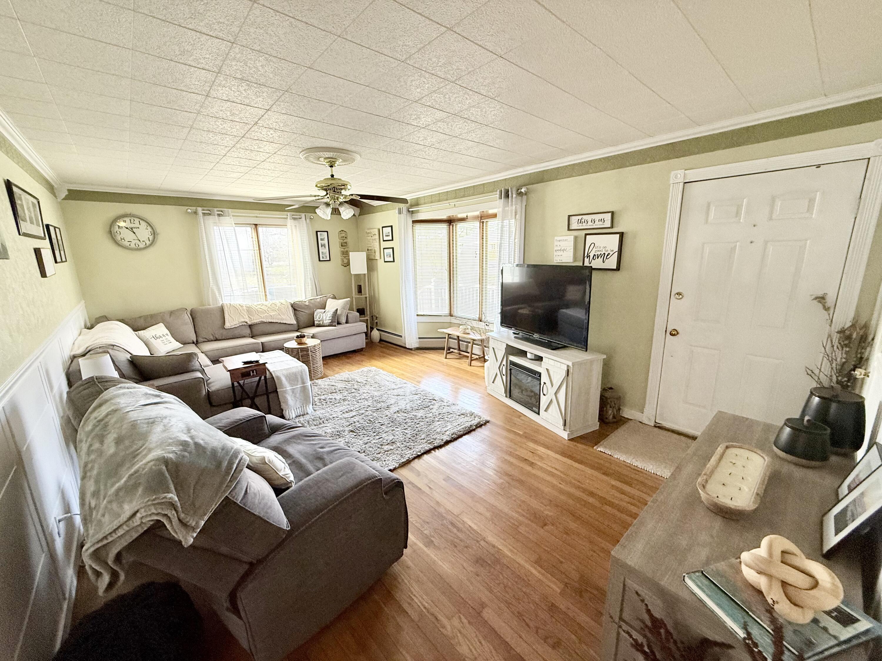 10 Melody Lane Plattsburgh NY 12901