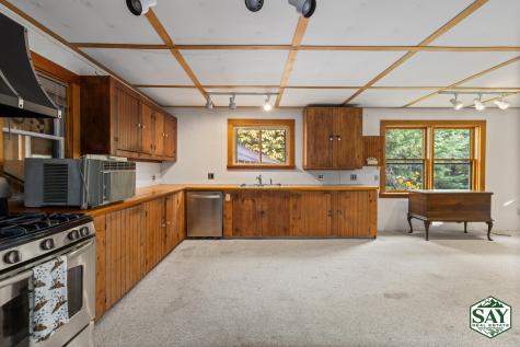 32 Brunswick Road Saranac Lake NY 12983