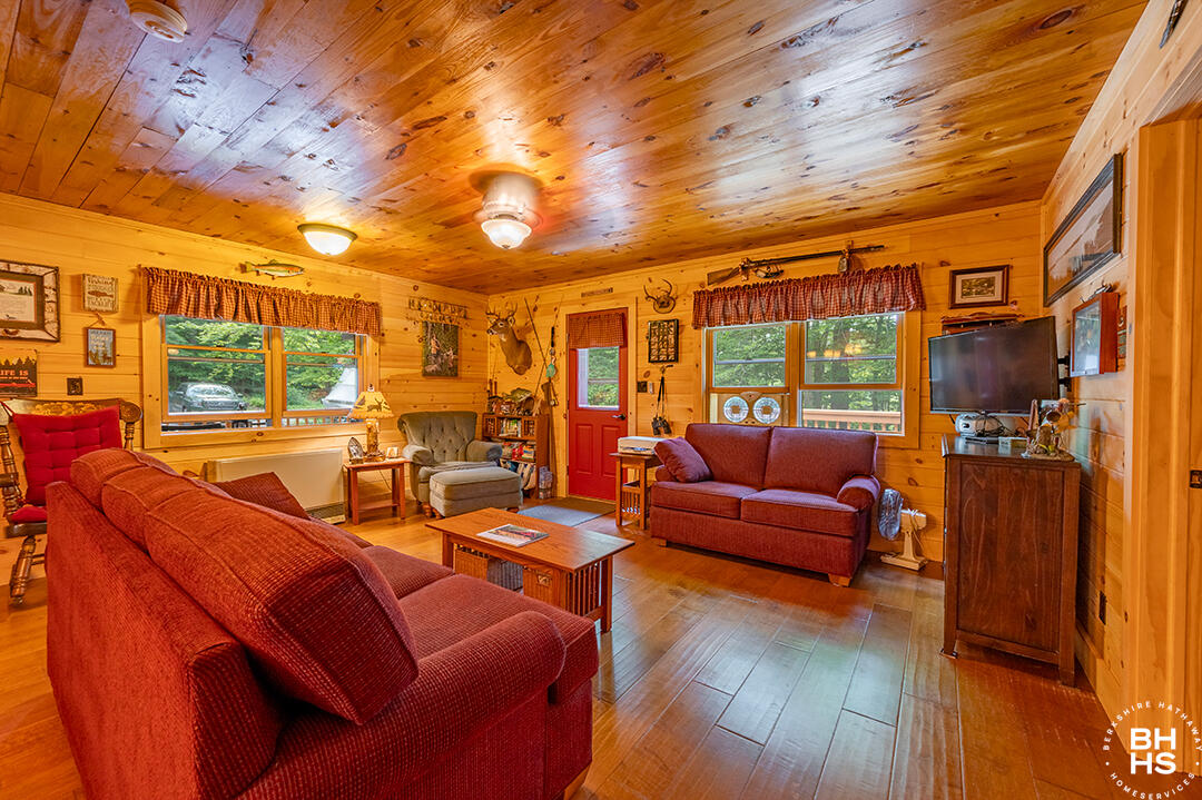 774 Bartlett Carry Road Saranac Lake NY 12983