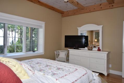 882 Point Road Willsboro NY 12996