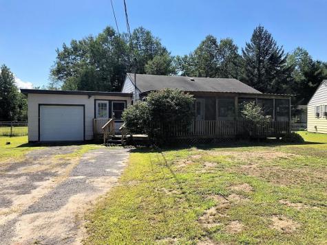33 Pine Street Keeseville NY 12944