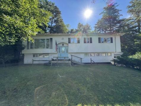 8 Seneca Avenue Saranac Lake NY 12983