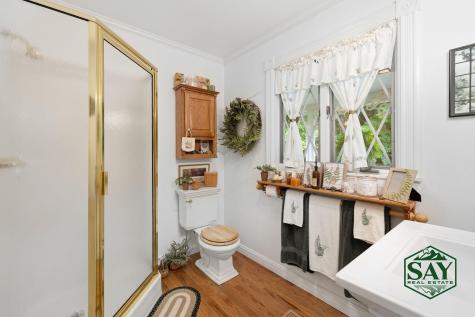 39 Poplar Lane Saranac Lake NY 12983