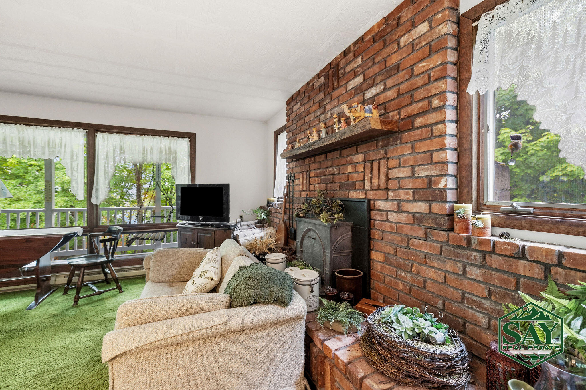 39 Poplar Lane Saranac Lake NY 12983
