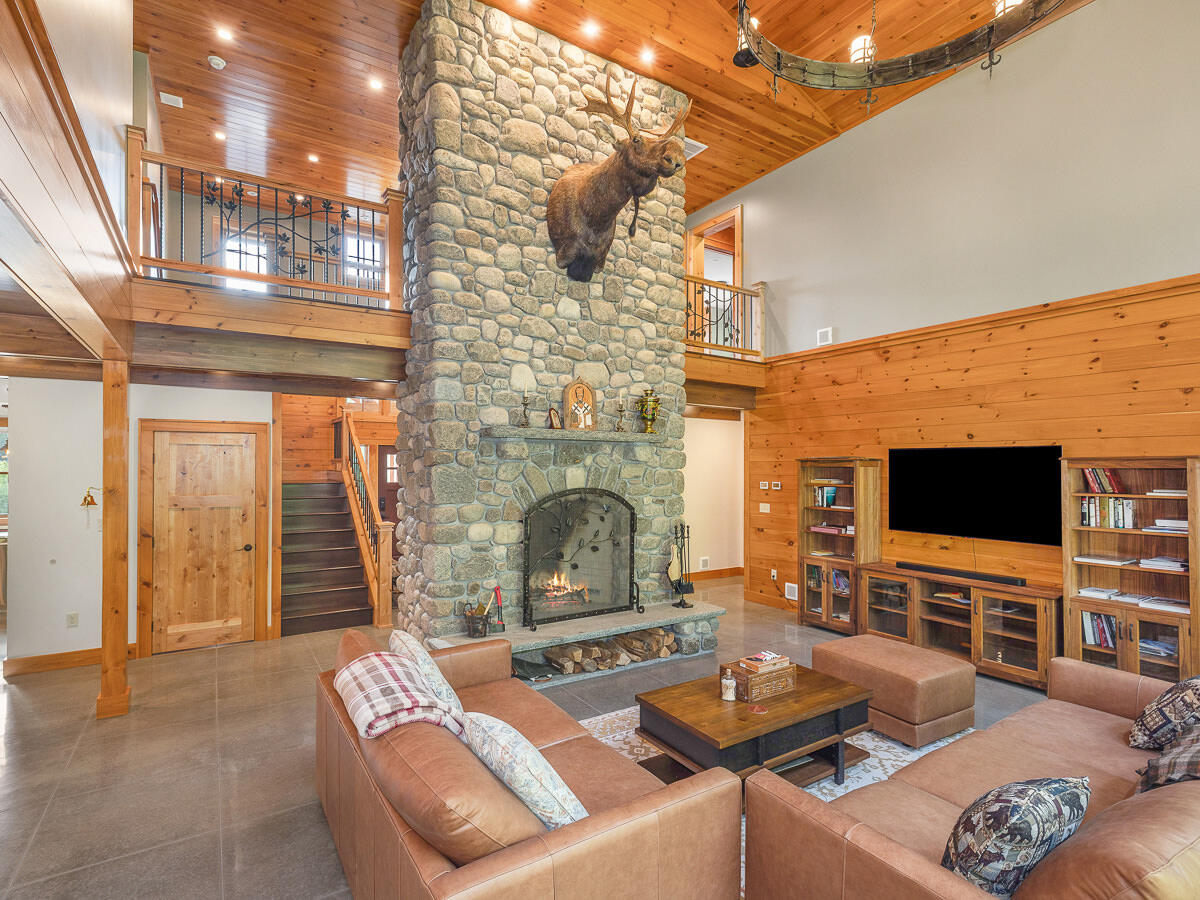 521 Mirror Lake Drive Lake Placid NY 12946