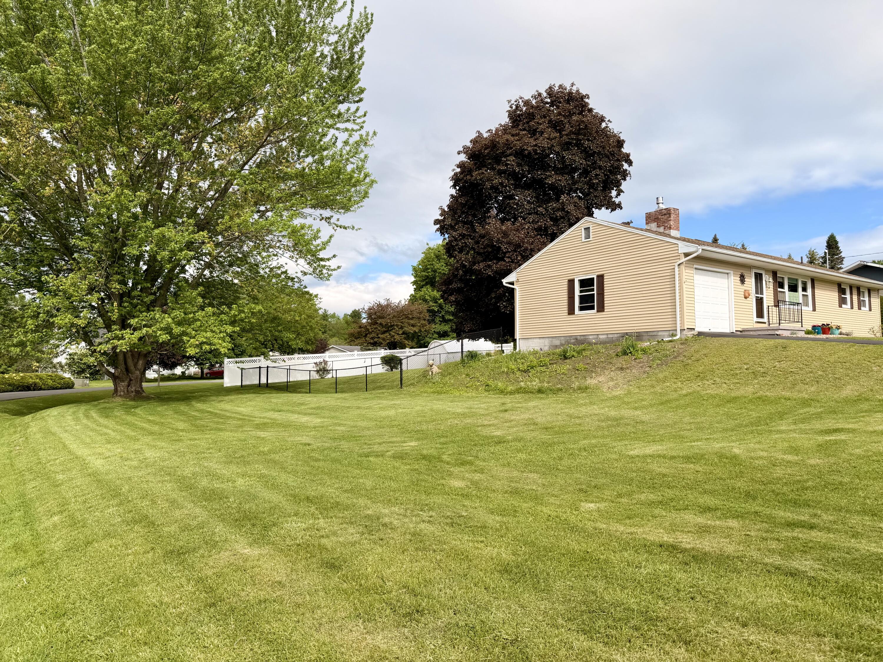 5 Laflure Lane Peru NY 12972