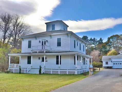 216 Water Street Elizabethtown NY 12932