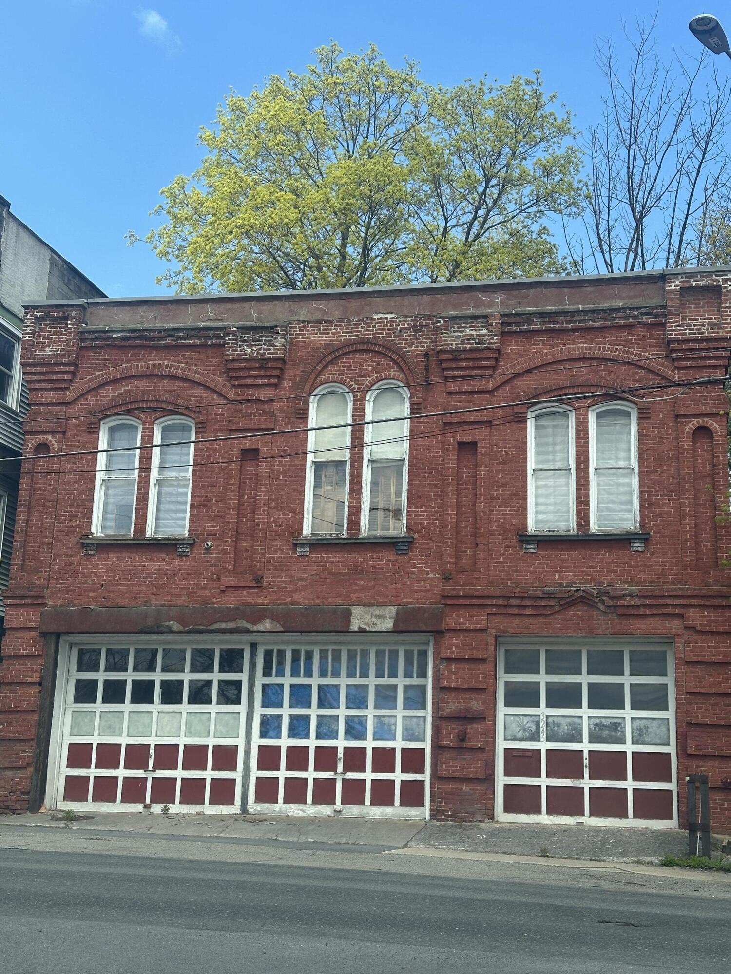 3245 Broad Street Port Henry NY 12974