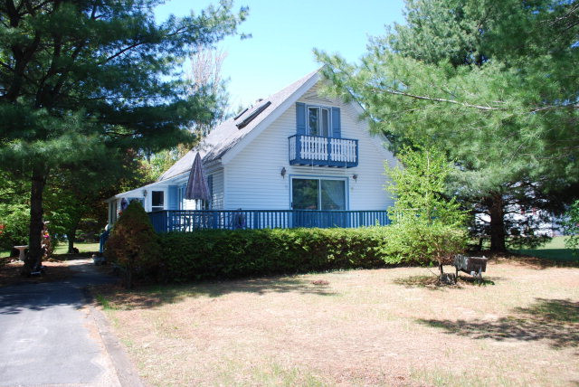 24 Locust Lane Keeseville NY 12944