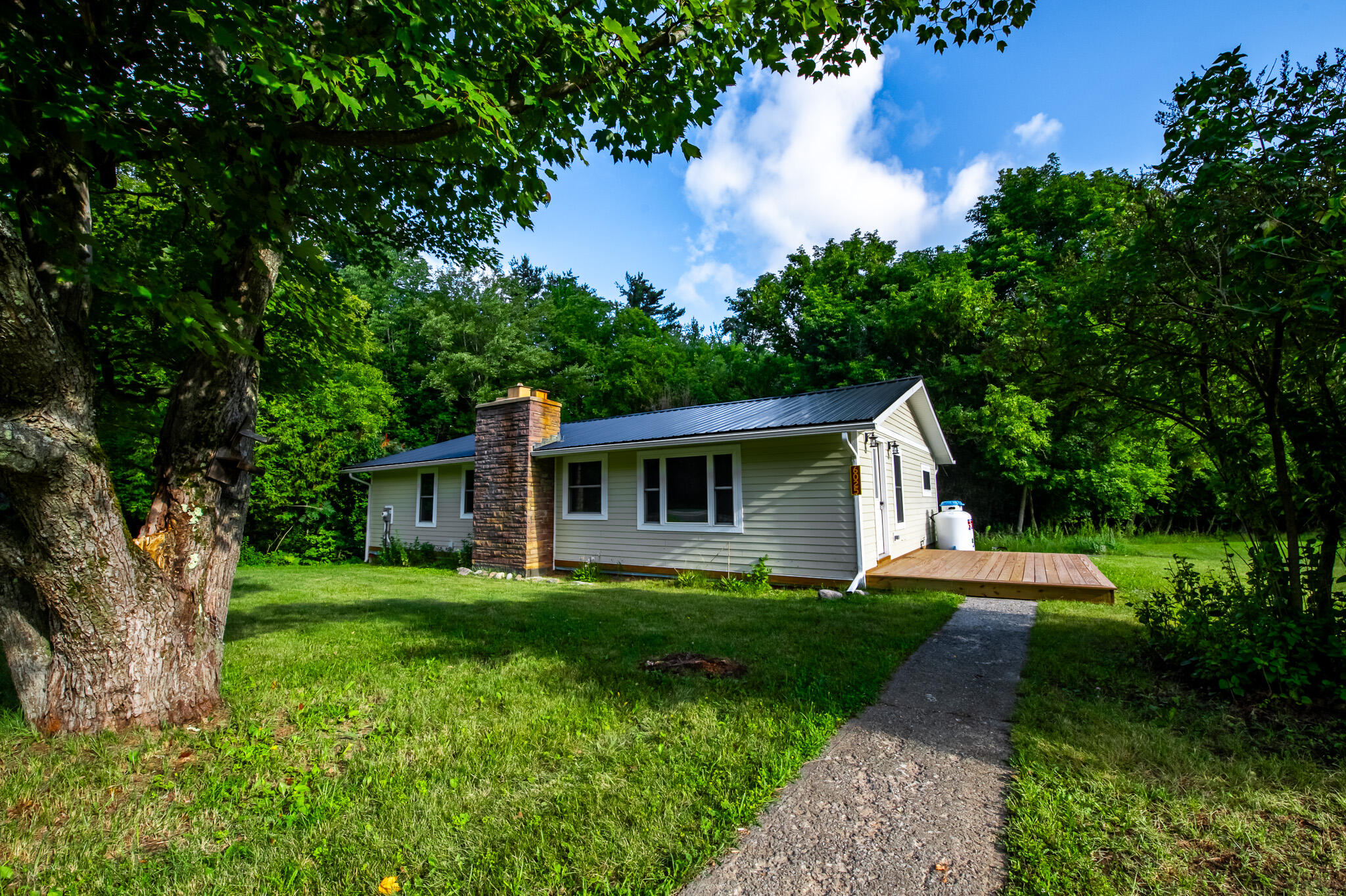 6025 New York 86 Wilmington NY 12997