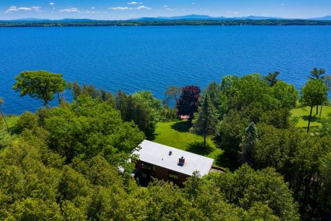 16 Gravelly Point Drive Plattsburgh NY 12901