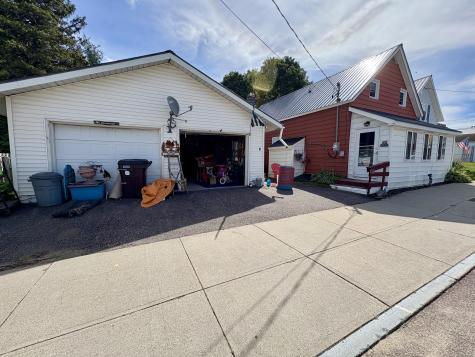 12 River Street Chateaugay NY 12920