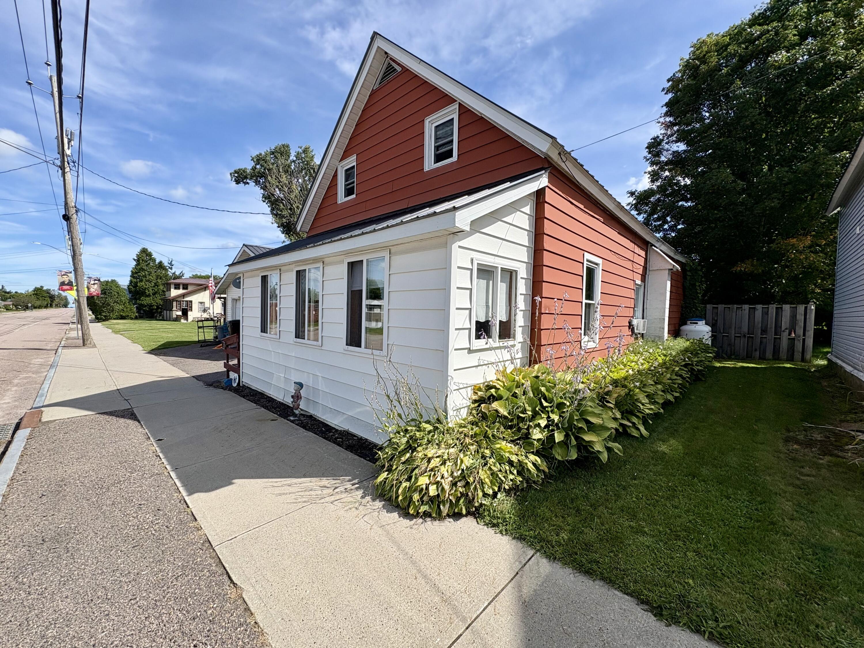 12 River Street Chateaugay NY 12920