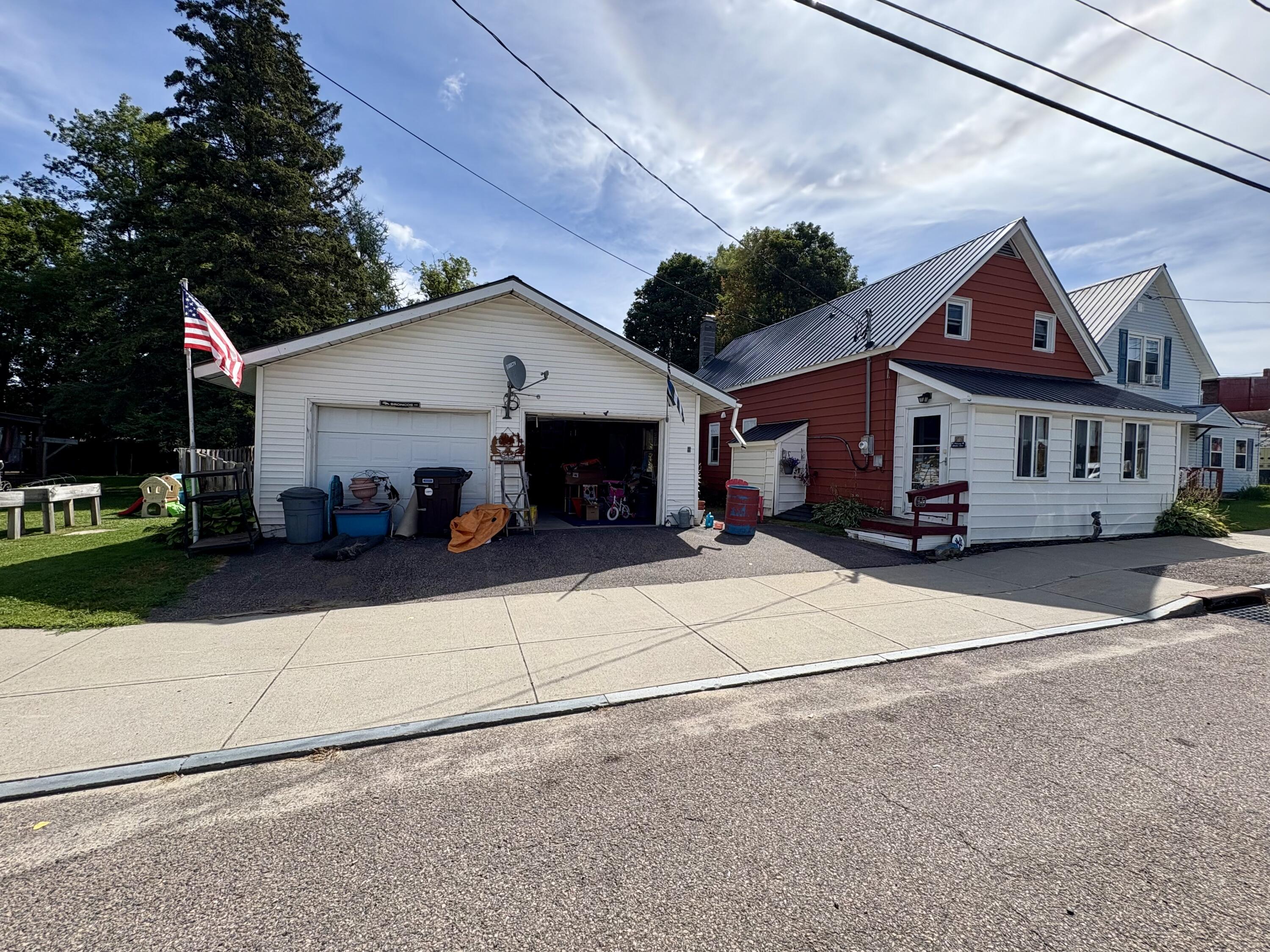 12 River Street Chateaugay NY 12920