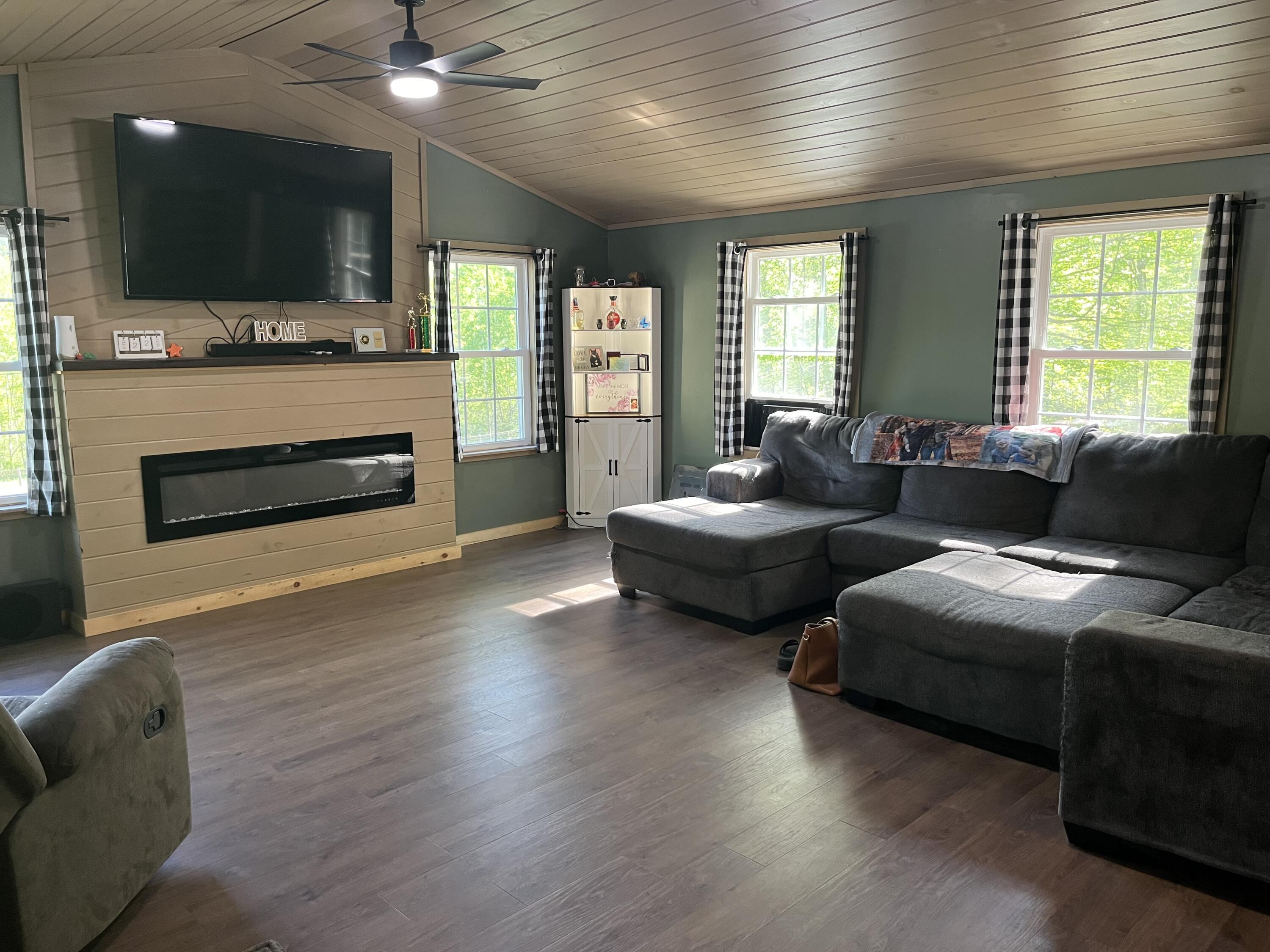 462 Route 9n Keeseville NY 12944