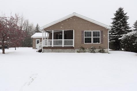 11 Crimson Way Plattsburgh NY 12901