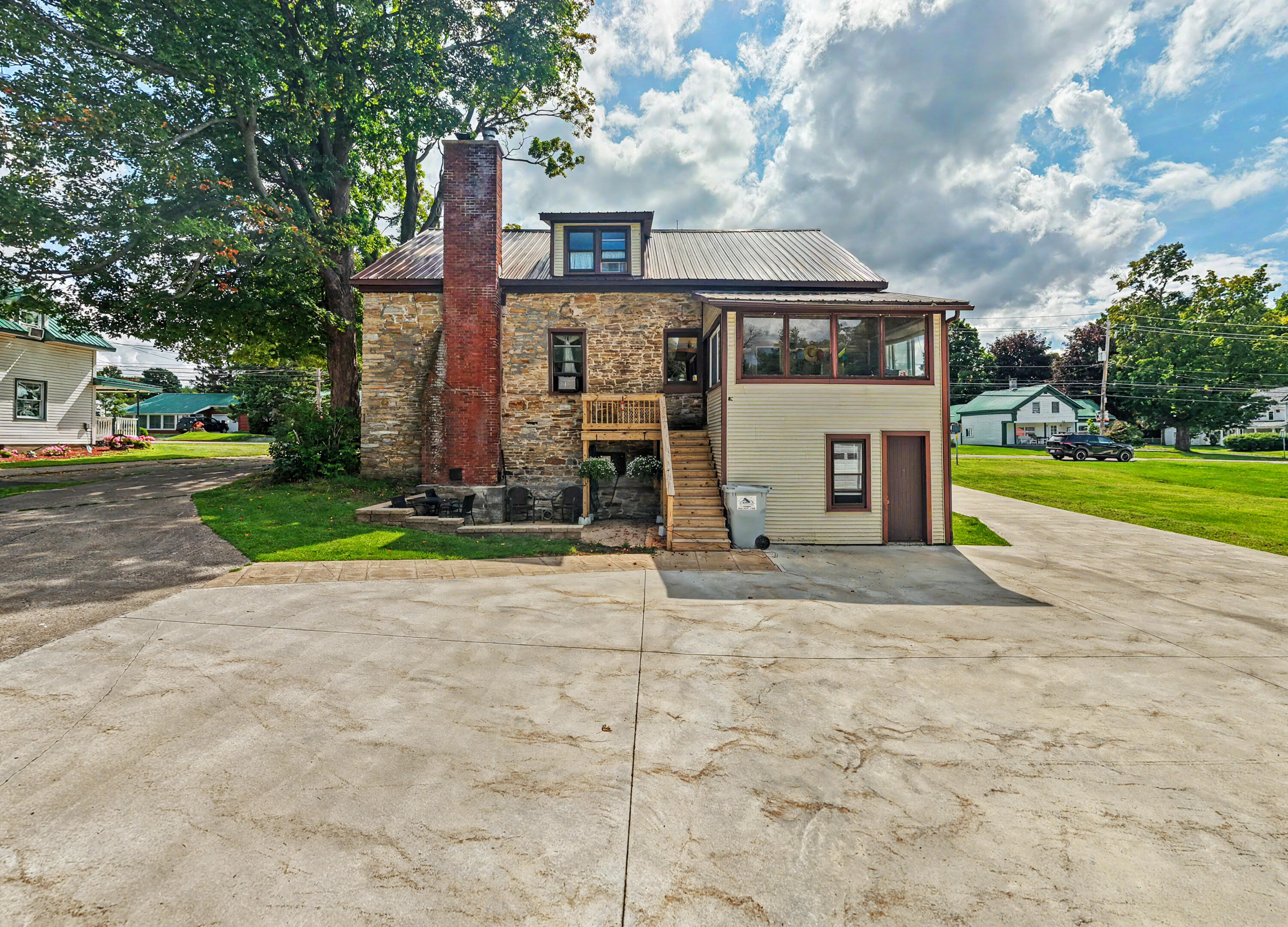 213 E Main Street Chateaugay NY 12920