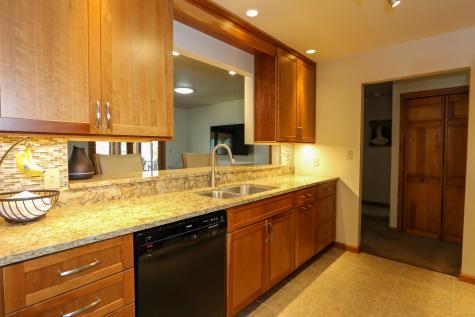 25 Pinebrook Drive Morrisonville NY 12962