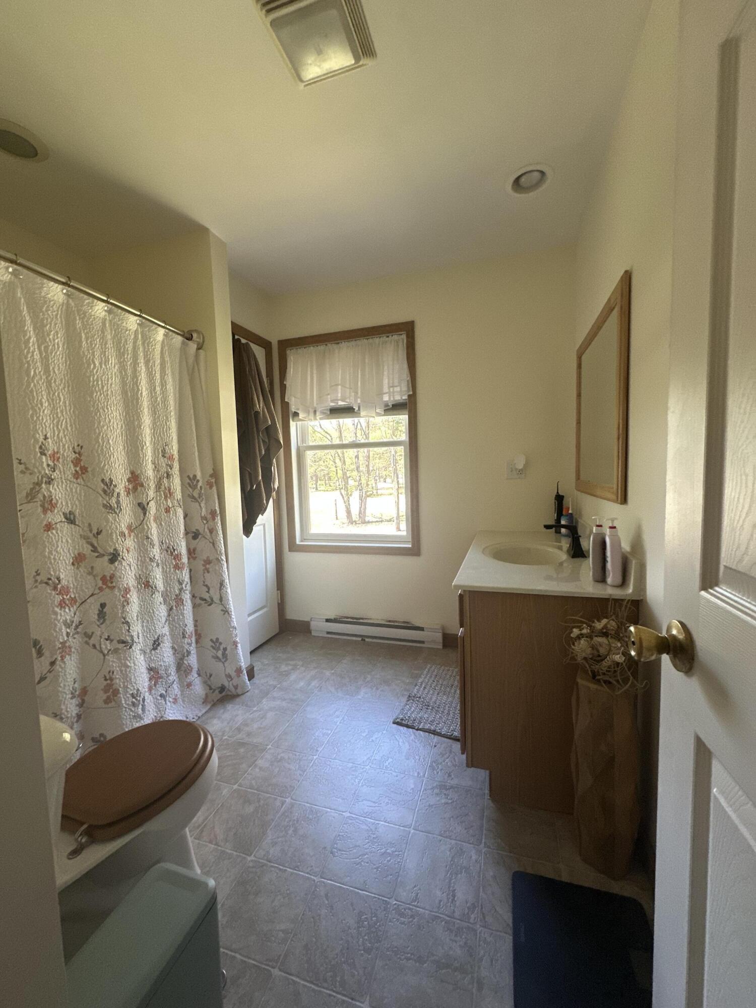 1398 U.s. 9 Keeseville NY 12944