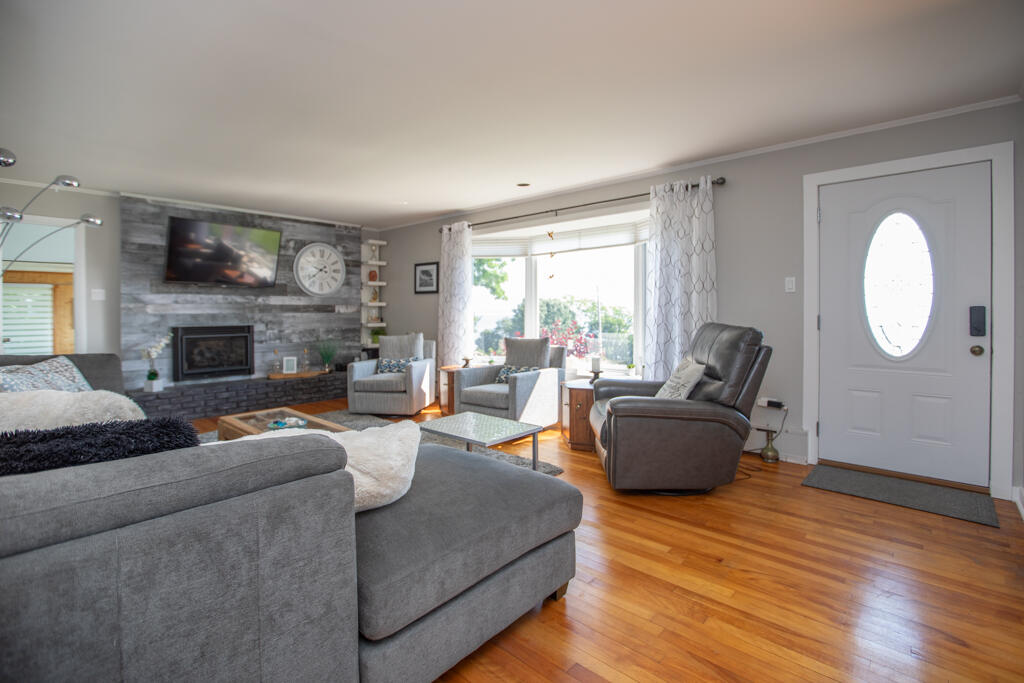 27 Lake Street Port Kent NY 12975