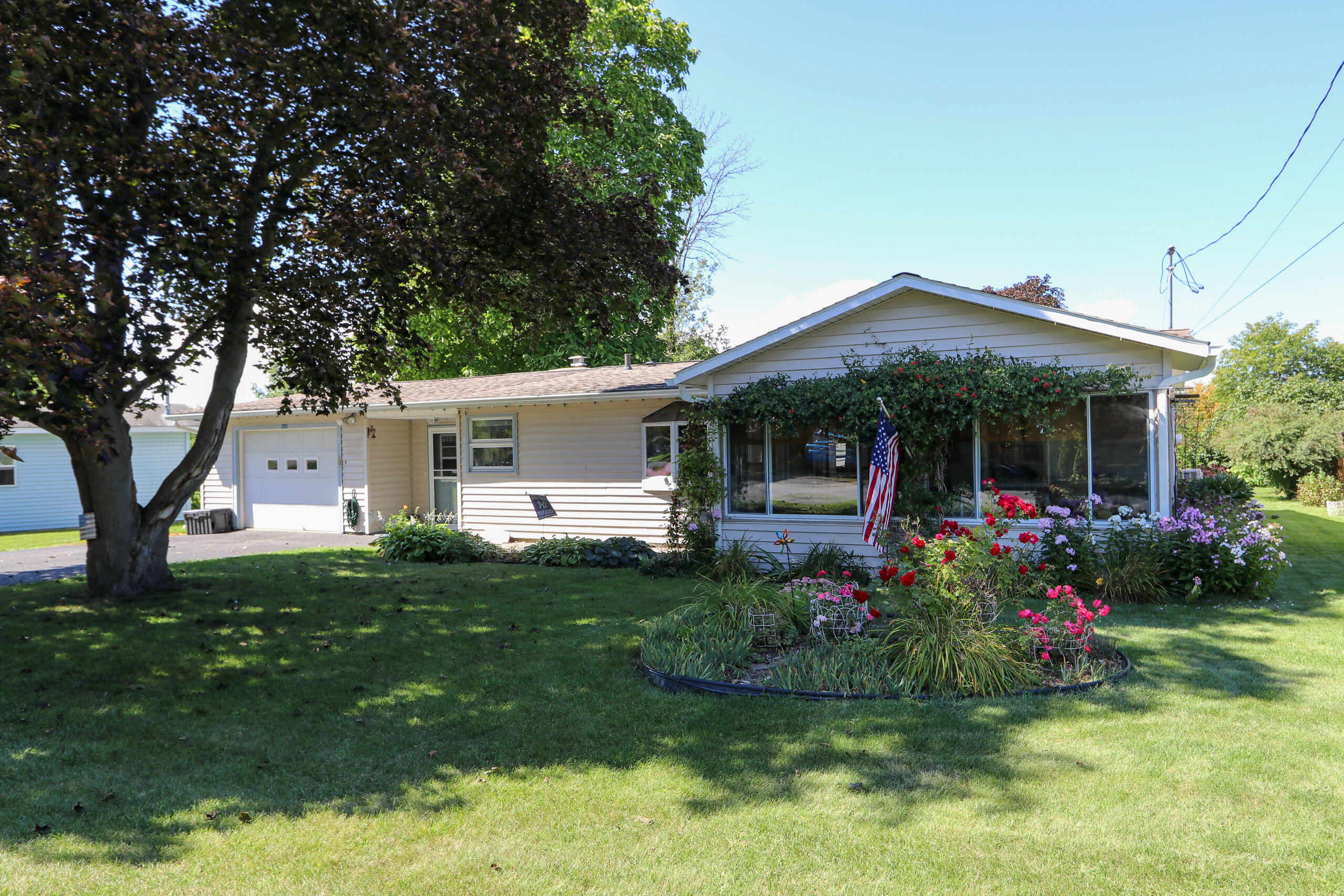 35 Seneca Drive Plattsburgh NY 12901