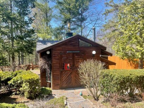 13 Haven Lane Peru NY 12972