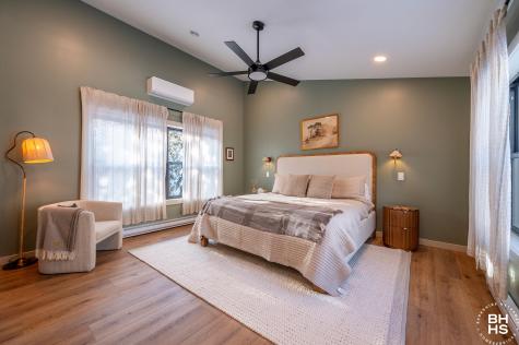 44 Lambs Way Lake Placid NY 12946