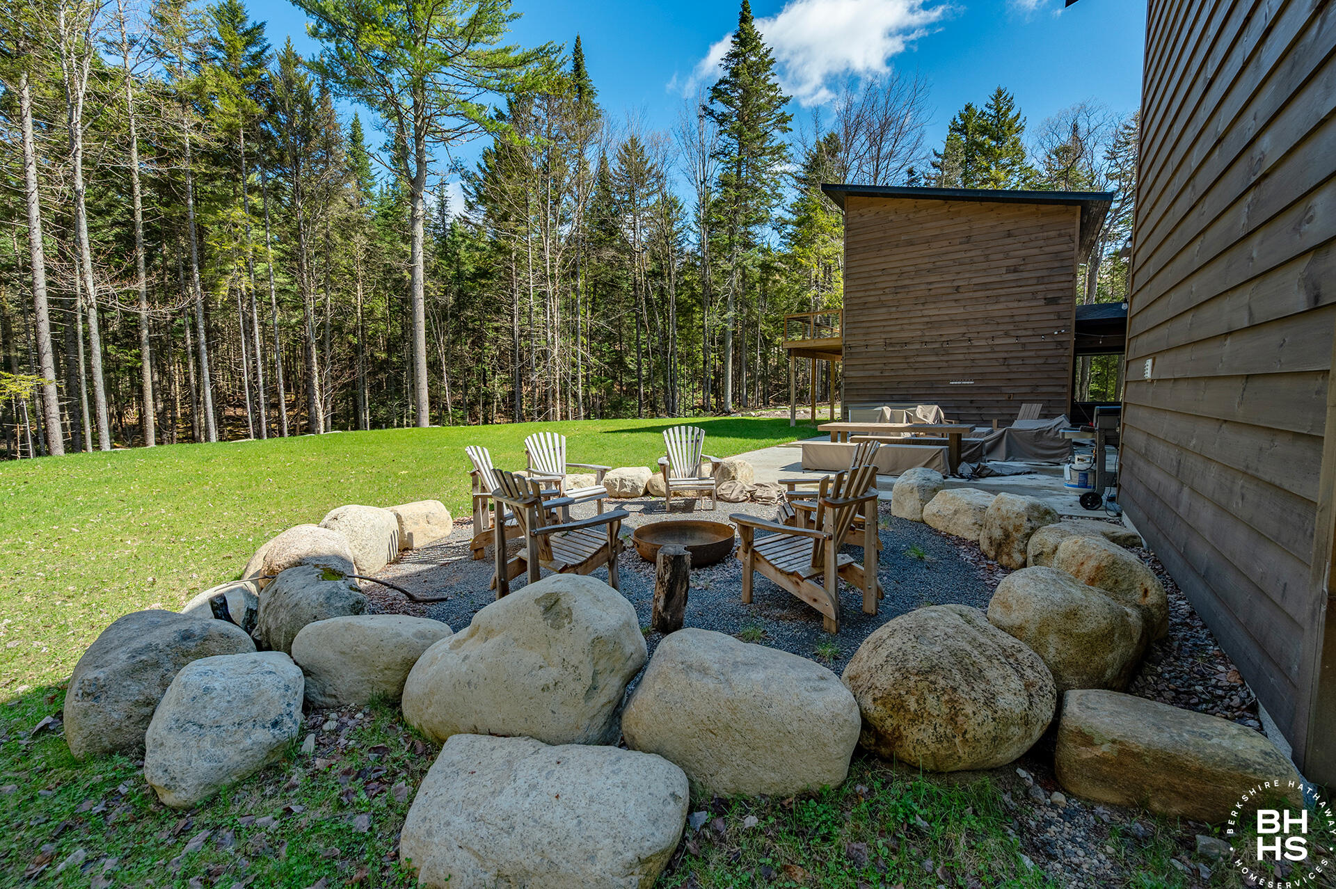 44 Lambs Way Lake Placid NY 12946
