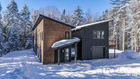 44 Lambs Way Lake Placid NY 12946