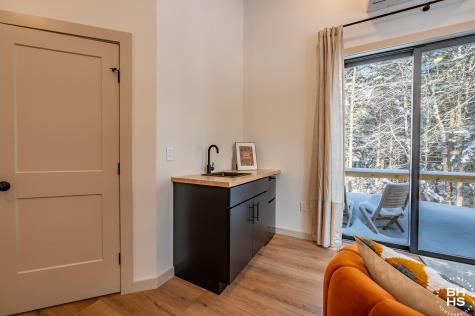 44 Lambs Way Lake Placid NY 12946