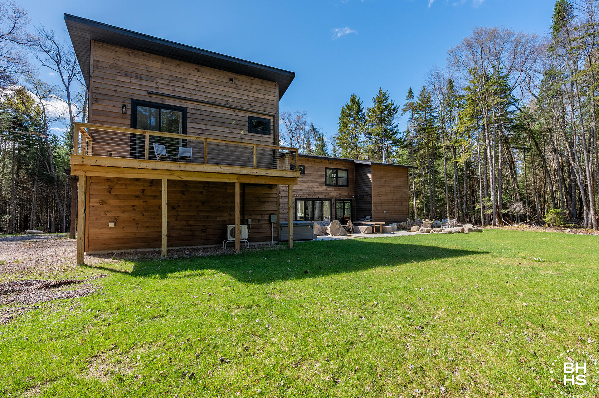 44 Lambs Way Lake Placid NY 12946